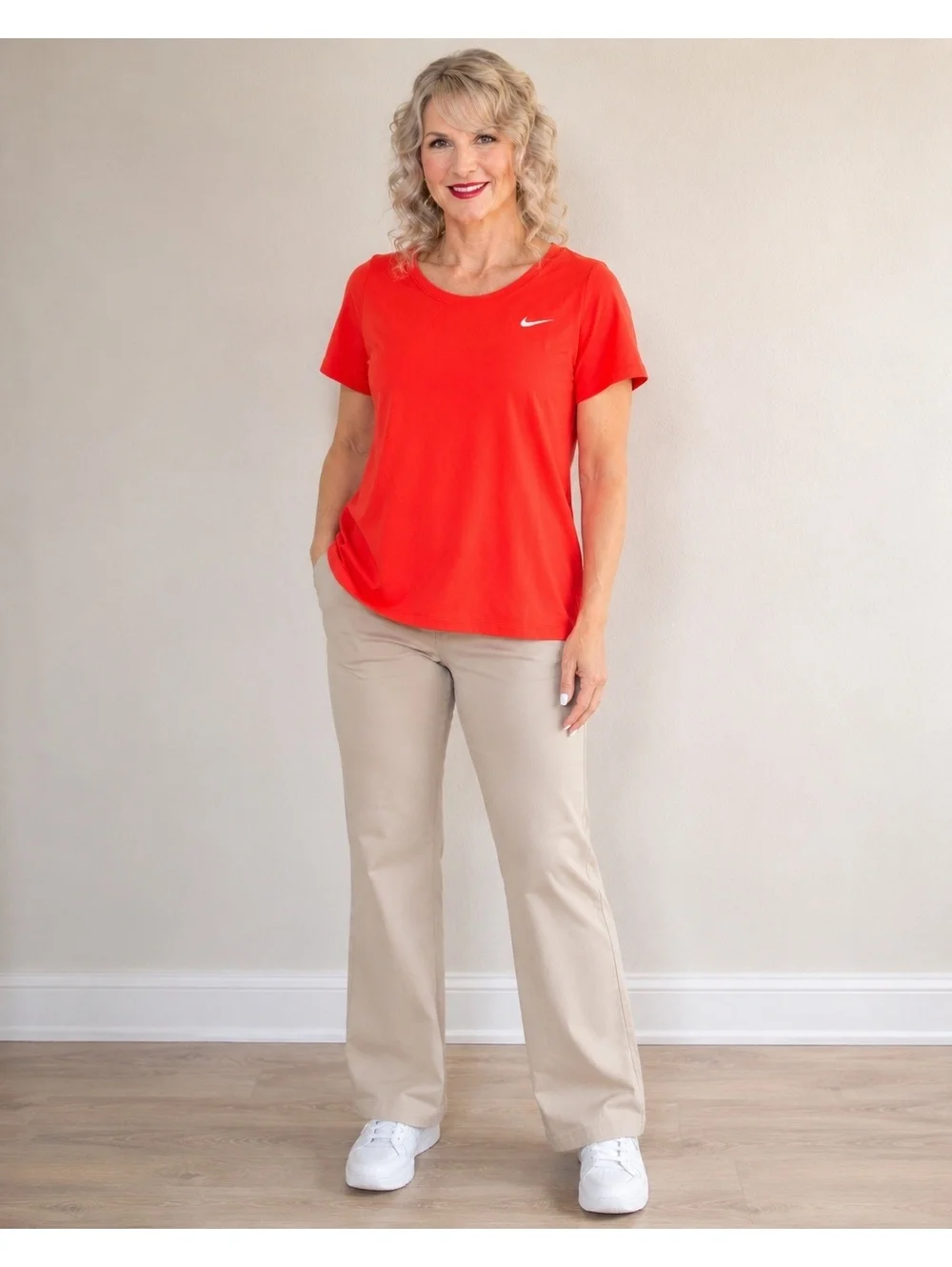 Nike Women’s Dri-FIT Red Short Sleeve T-Shirt Size 2X